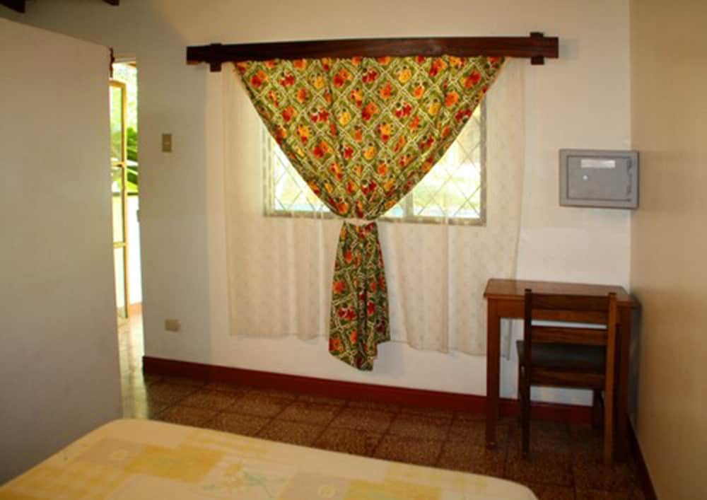 Cabinas Marielos
