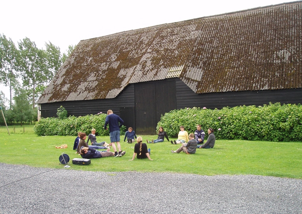 Photo 12