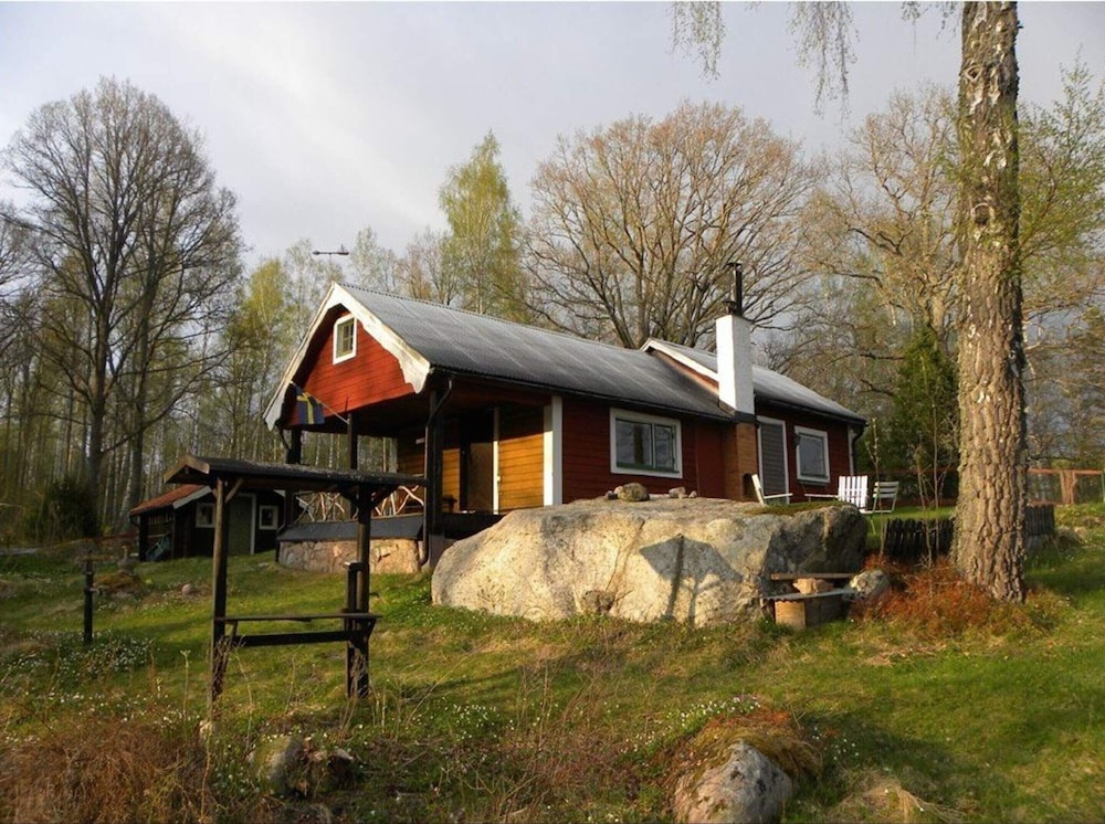 6 Person Holiday Home in Boxholm-by Traum view 5