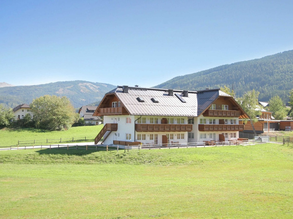 Apartment in the ski Area of St. Margarethen view 3