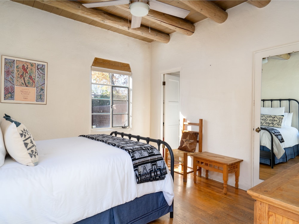 Casita Stieglitz view 4