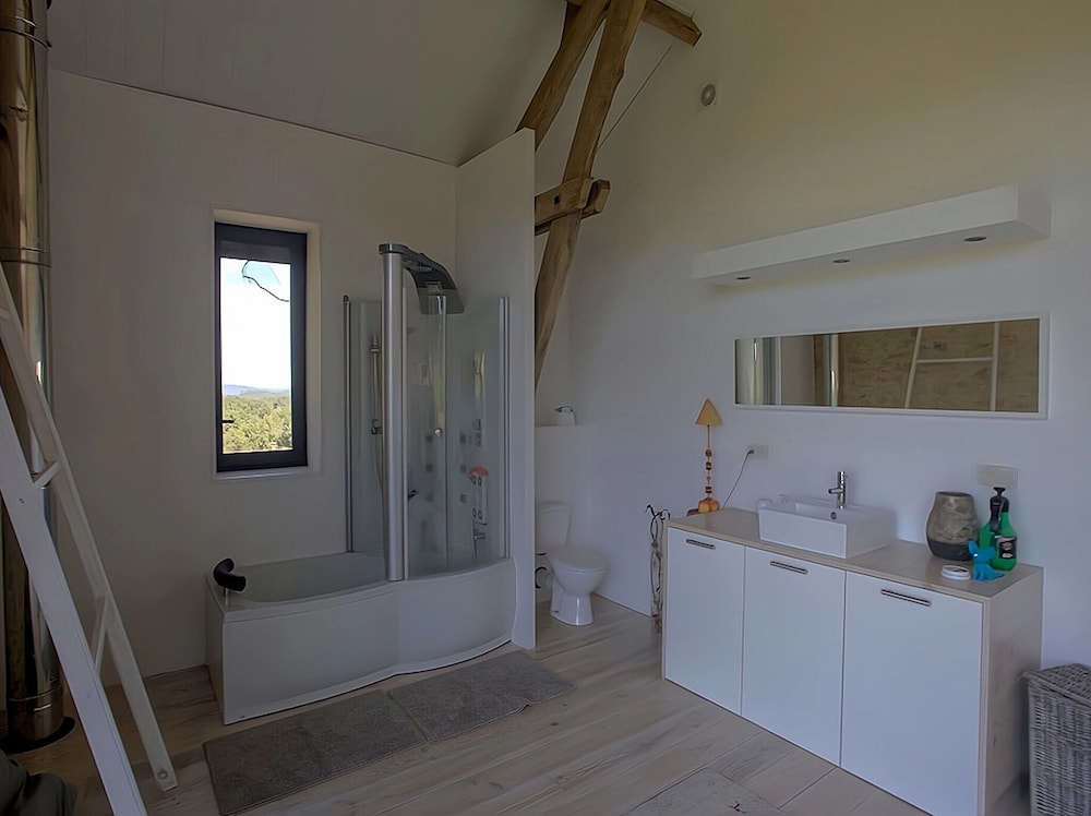 Holiday Home in France With Huge Private Garden