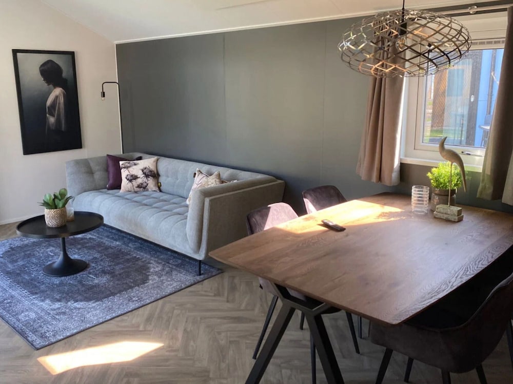 Nice Chalet in a Holiday Park, Adjacent to the Hoge Veluwe National Park view 5