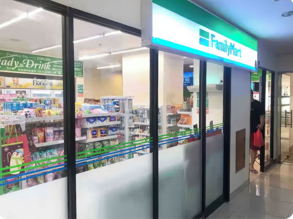 Maple Park Apartment near JI Expo