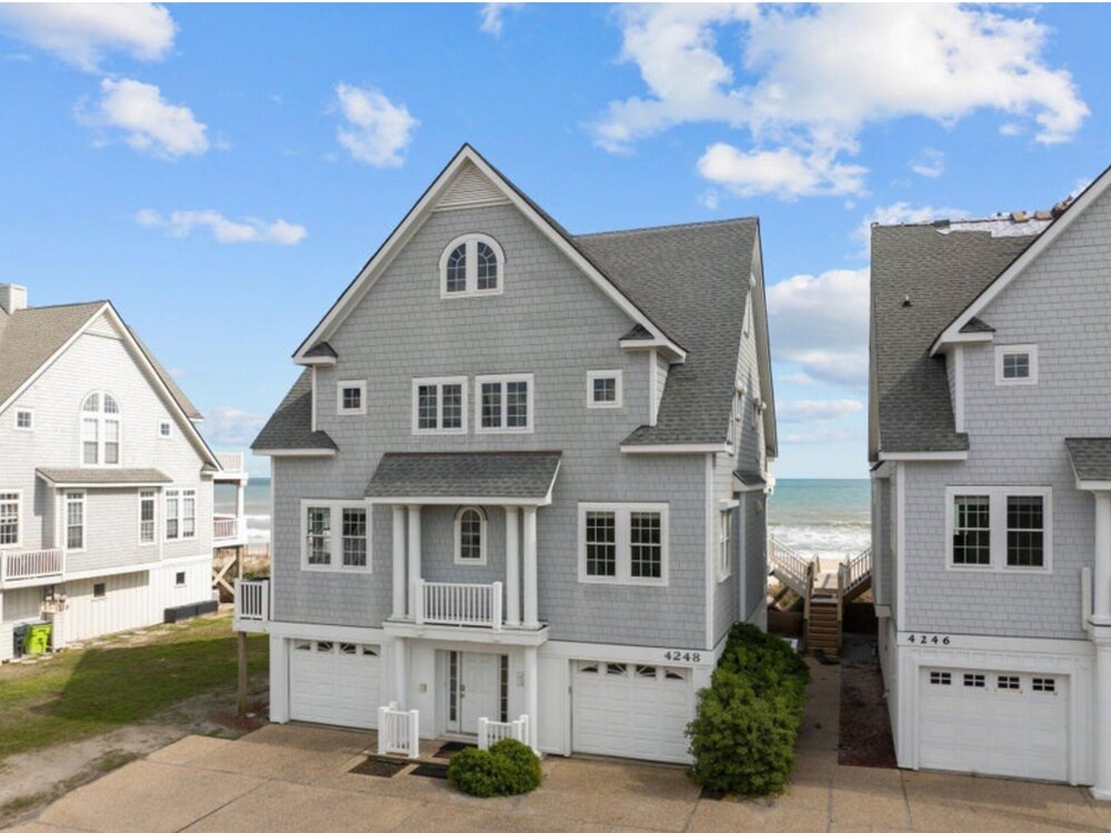 Ocean's Edge by Topsail Realty