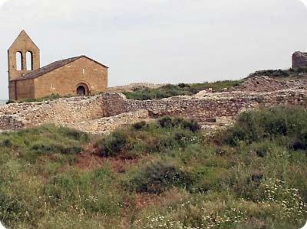 Villa in Rada With Garden and Barbecue