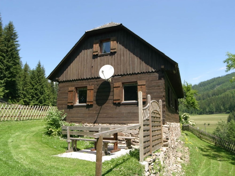 Chalet in Kalchberg Near Klippitztorl Ski