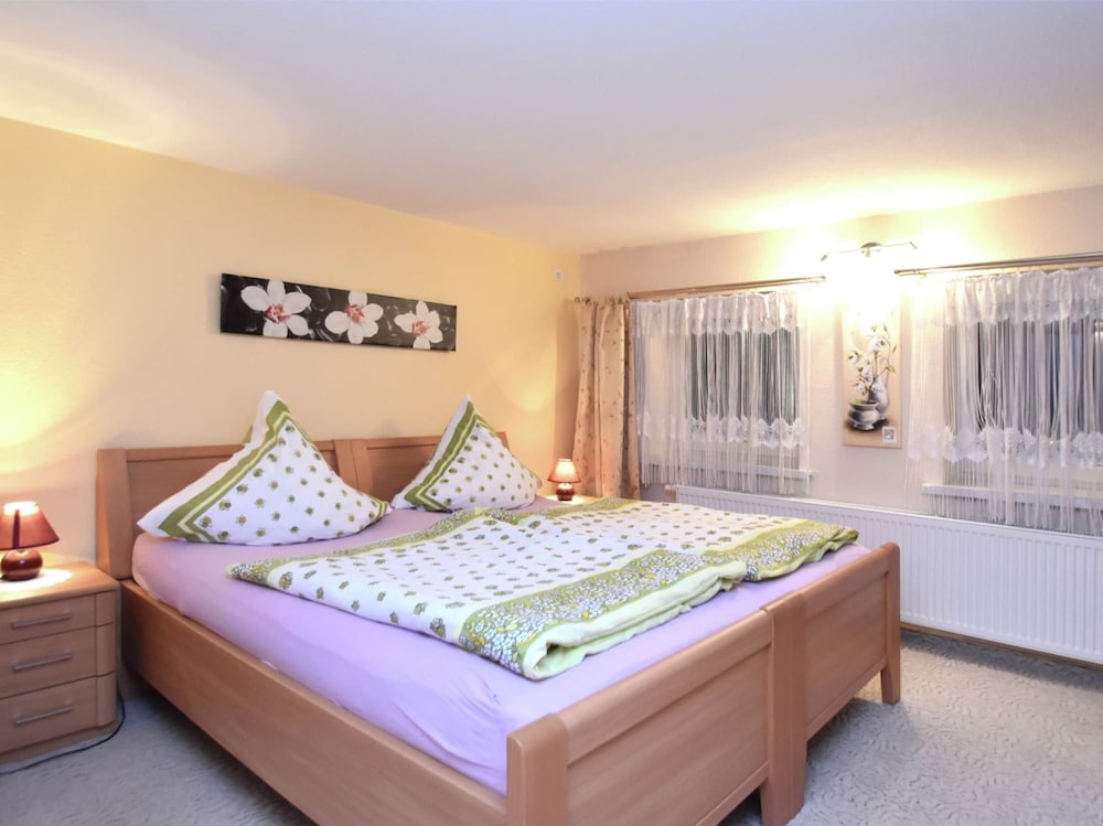 Quaint Holiday Home in Elbingerode near Forest view 2