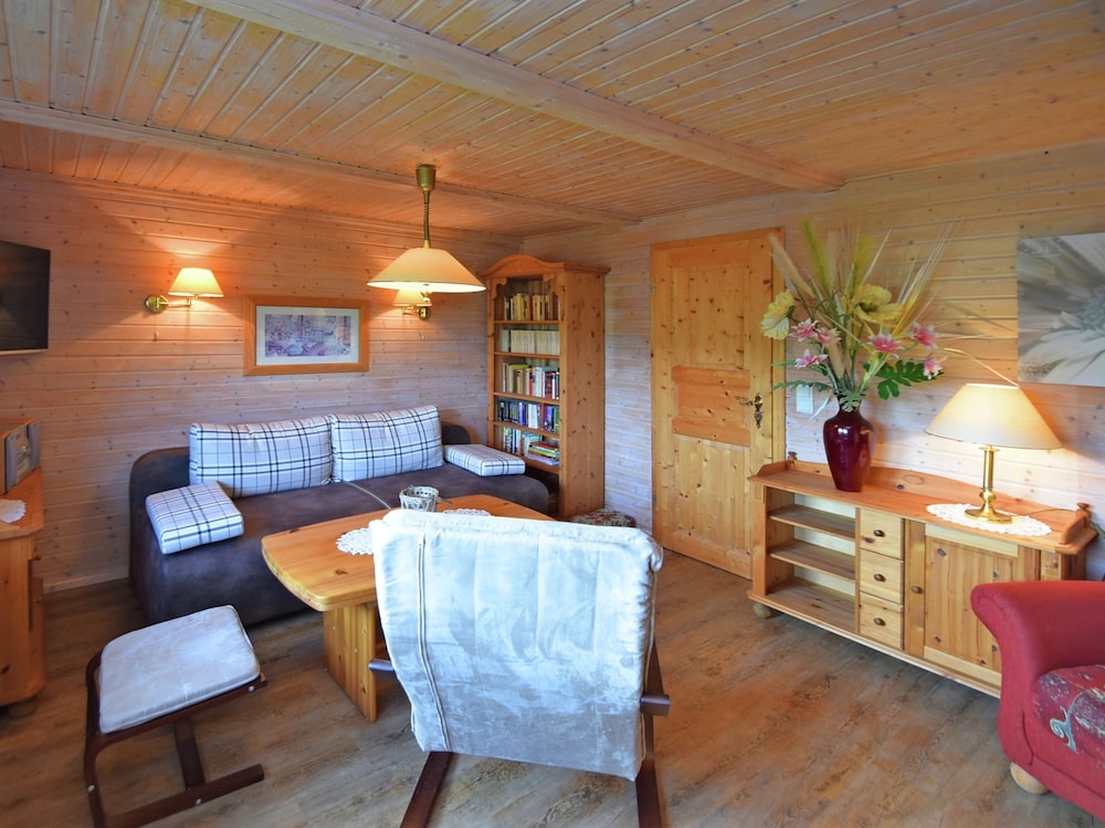 Holiday Home With Private Garden view 4