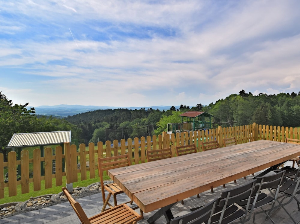 Geraumige Ferienwohnung in Stocking in Waldnahe view 4