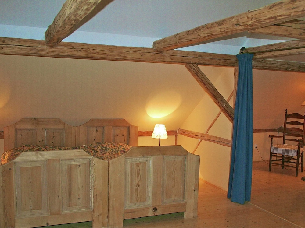 Milire Garden Family Home view 3
