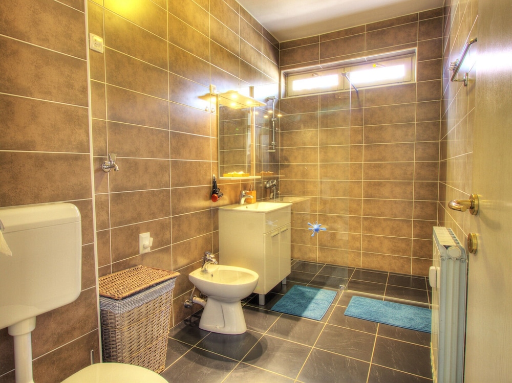 Lovely Apartment in Ptuj With Golf Course Nearby view 5