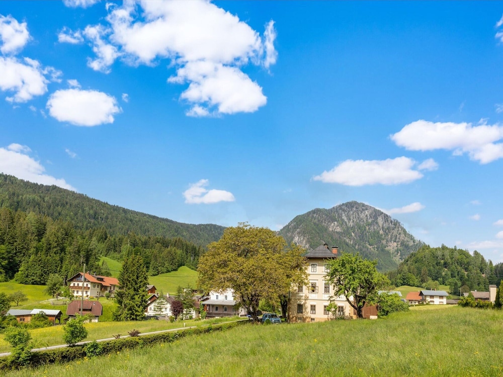 Holiday Home in the ski Area in Kotschach-mauthen