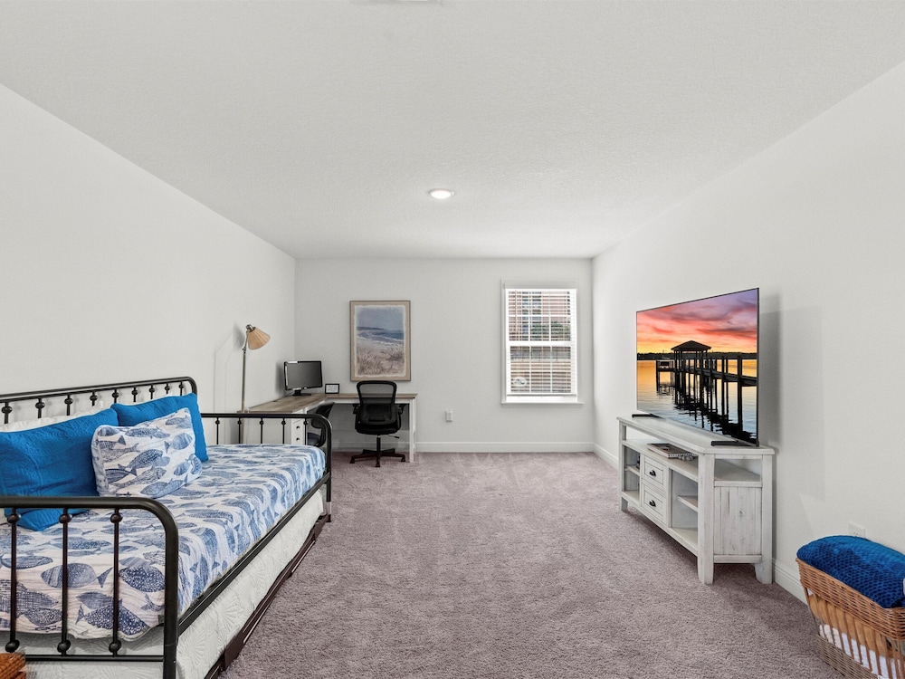 Turtle Paradisena by Distinctive Beach Rentals