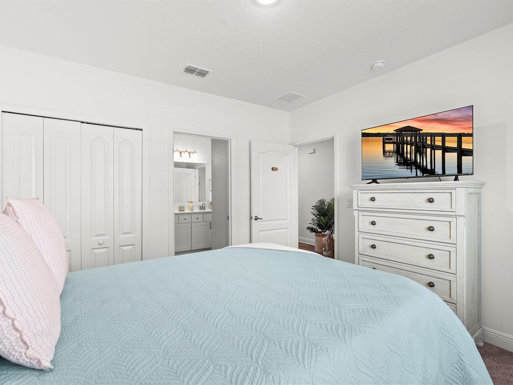 Turtle Paradisena by Distinctive Beach Rentals