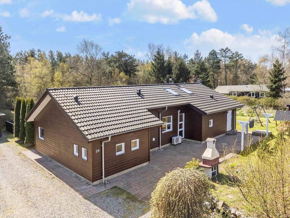5 Star Holiday Home in Hadsund