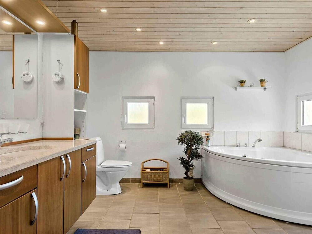 5 Star Holiday Home in Hadsund