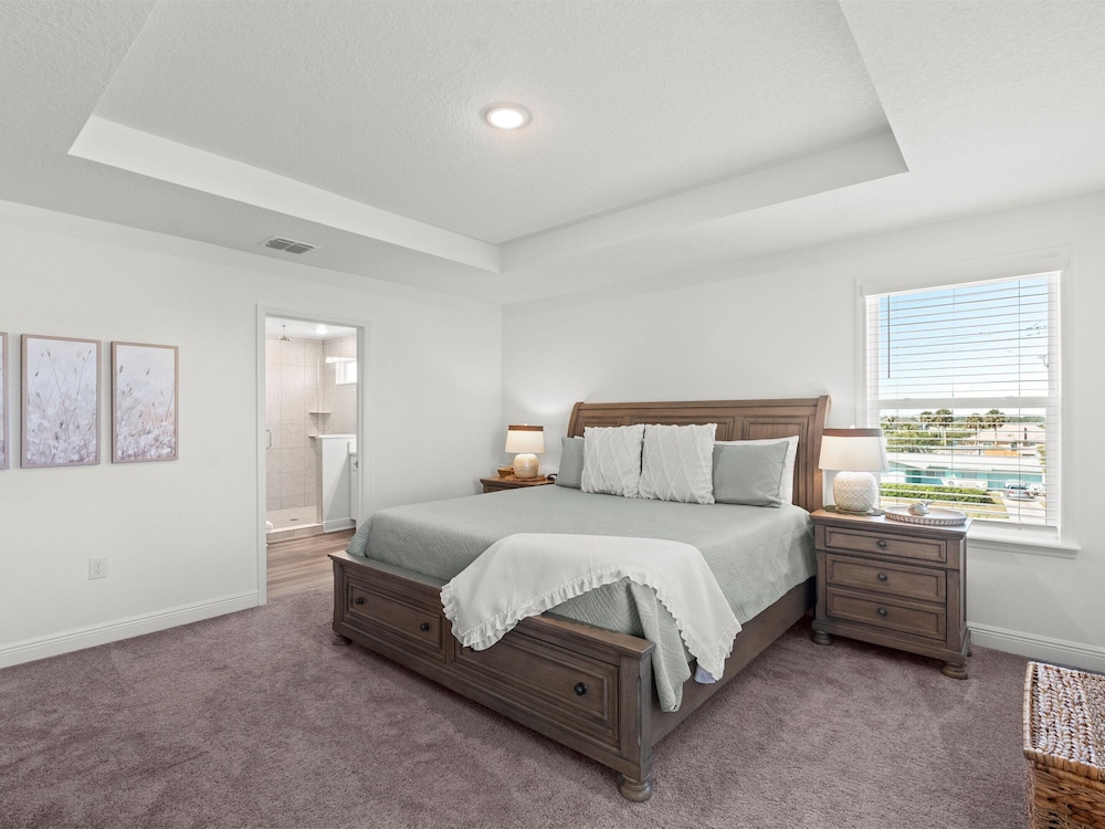 Turtle Paradisena by Distinctive Beach Rentals