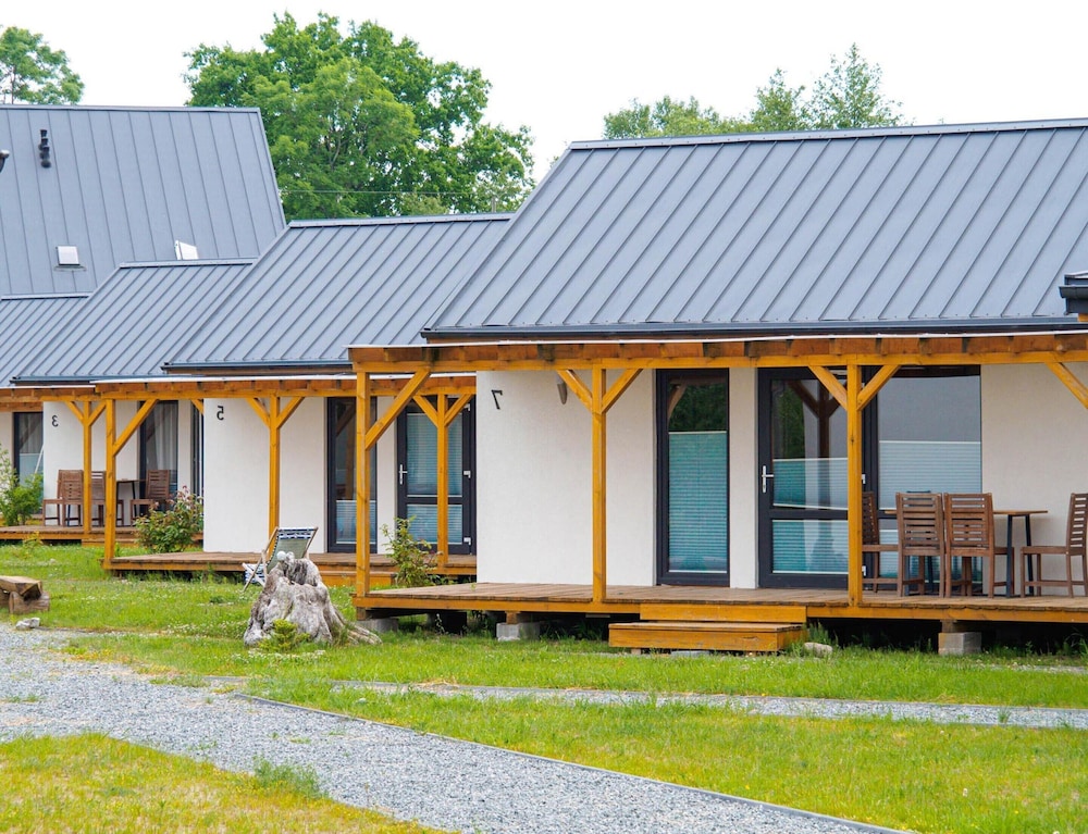 2-bed Holiday Homes With Pool