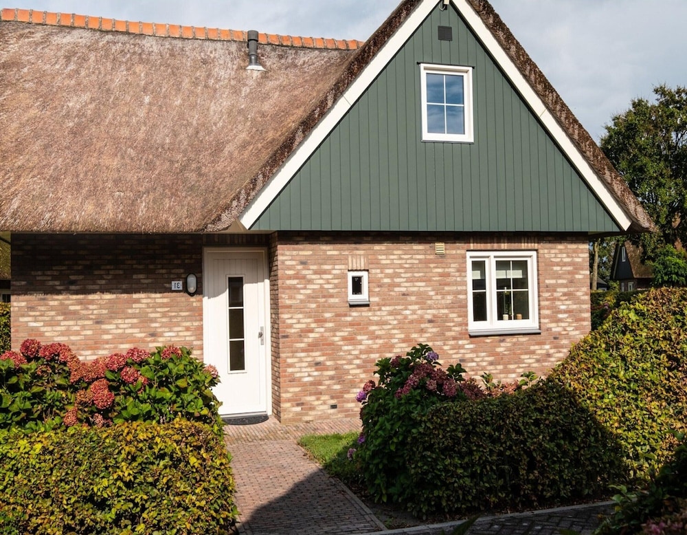 Pleasant Villa Near sea and Beach