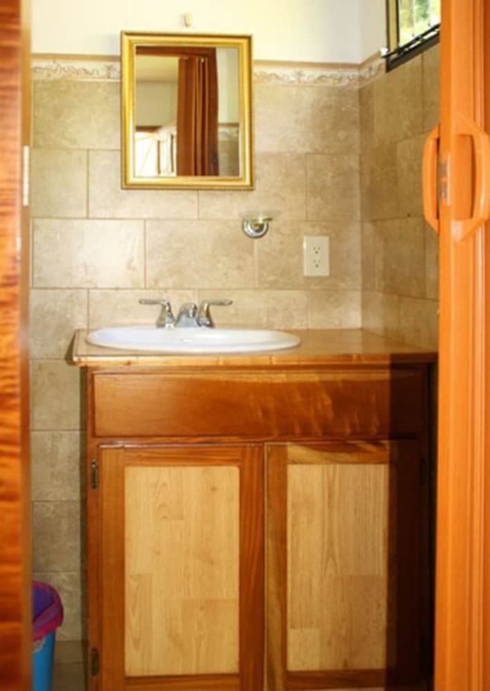 Cabinas Marielos