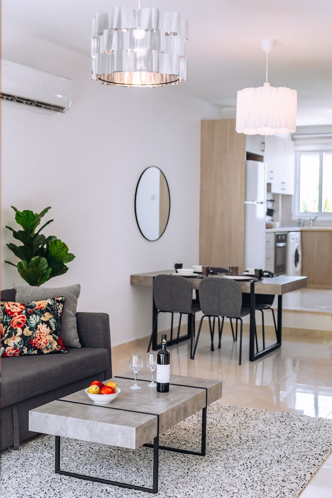 Procy-106 Venus Townhouse
