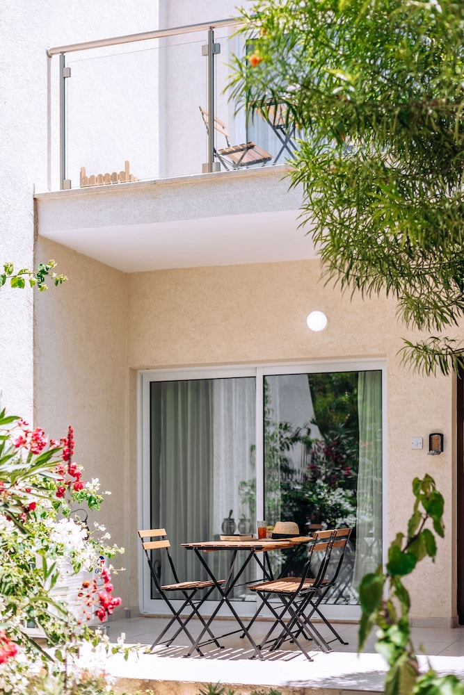 Procy-106 Venus Townhouse