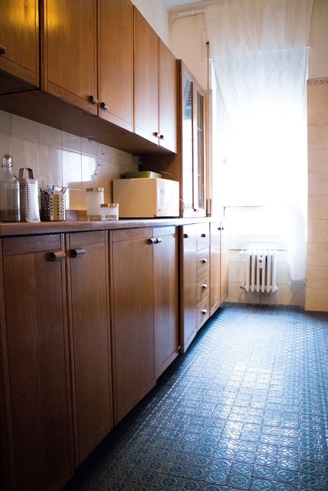 Kamchu Apartments Single Room Viale Libia 11