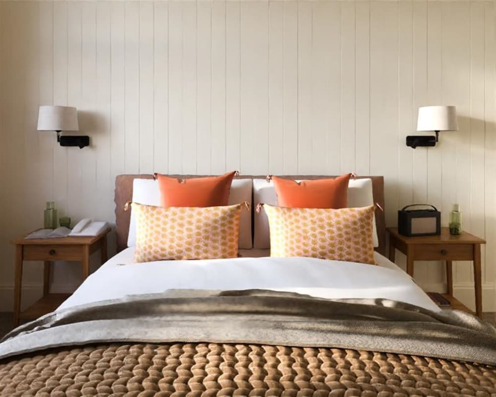 Pine Trees Hotel 2