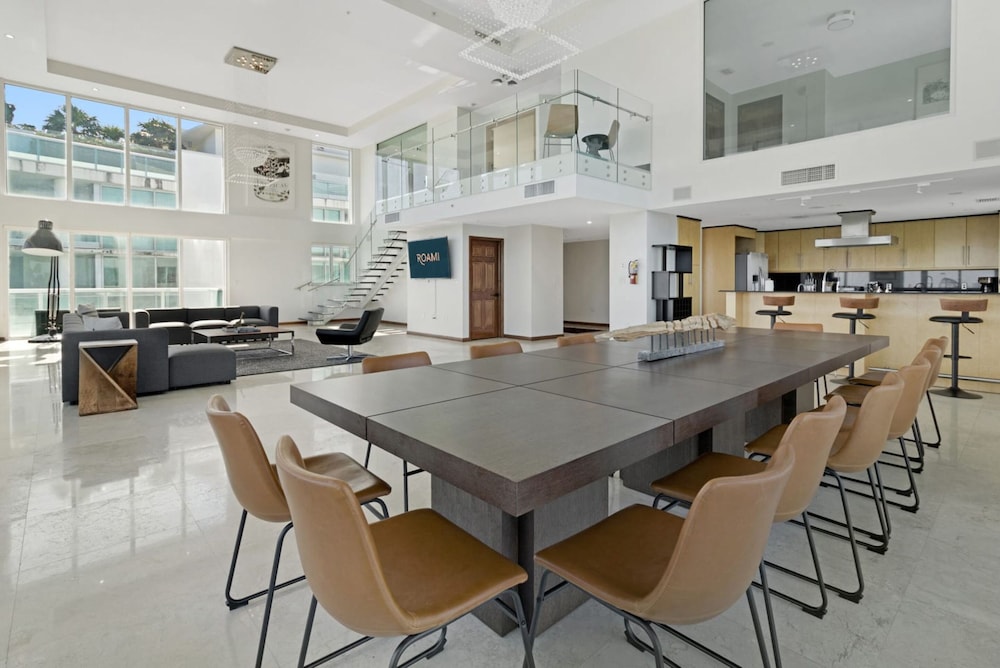 meeting & event spaces