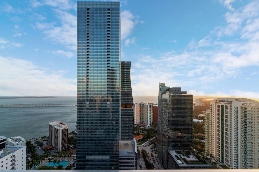 Roami at Brickell Penthouse Downtown