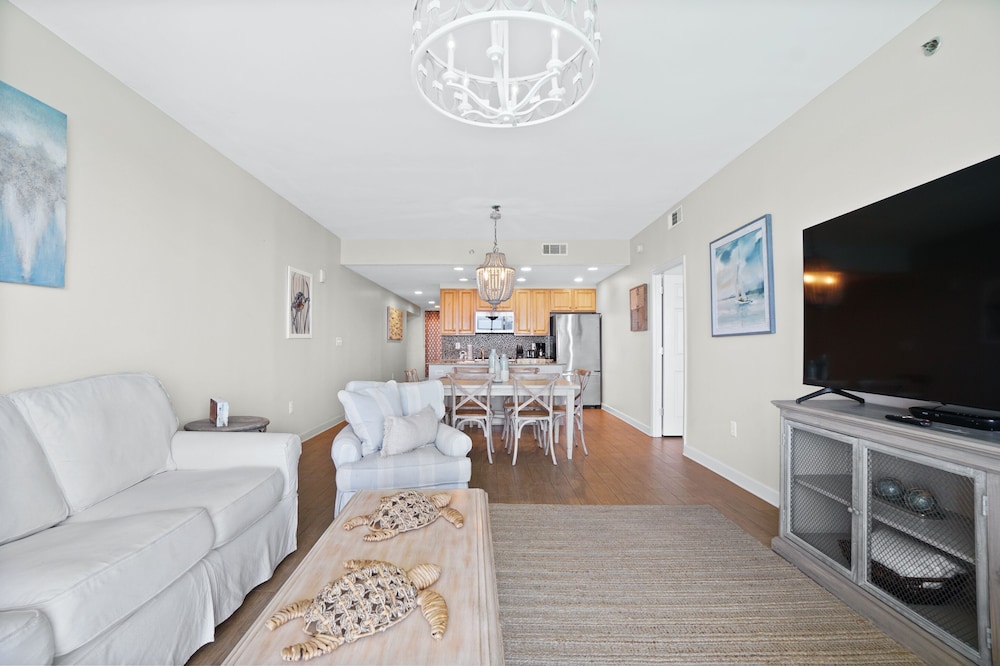 Splash Beach Resort by Panhandle Getaways