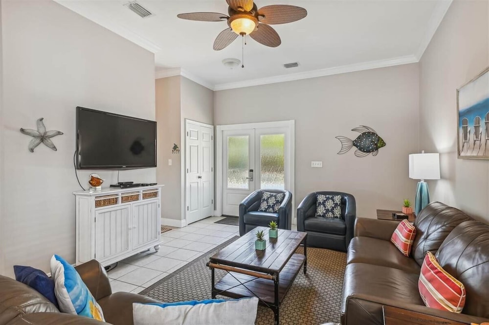 30A Beach House - Seagrove Escape by PHG
