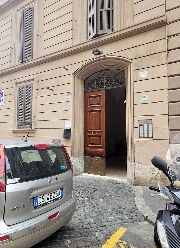 Cialdini 13 Roma