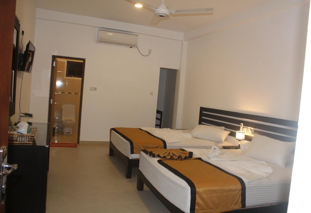 Hotel senora kataragama