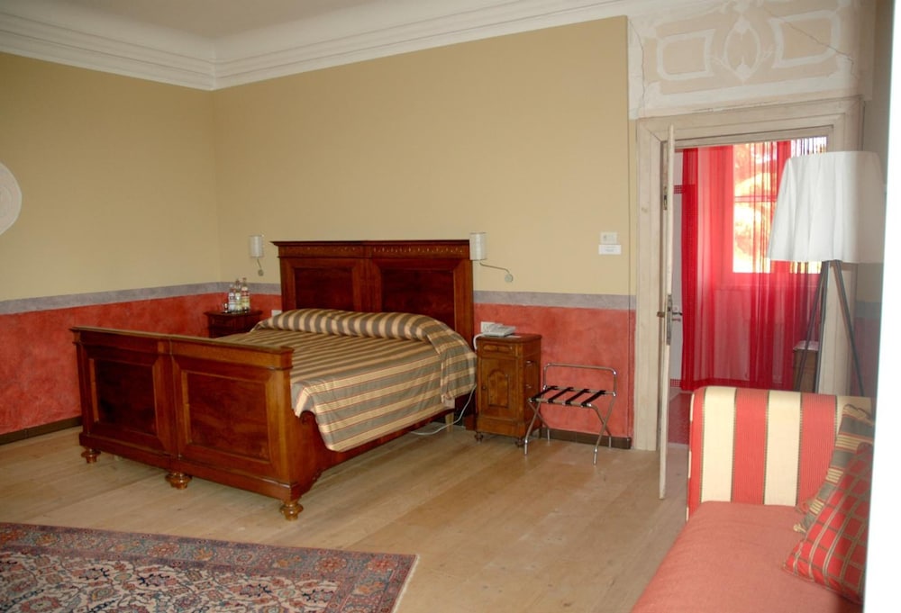 Villa Dragoni