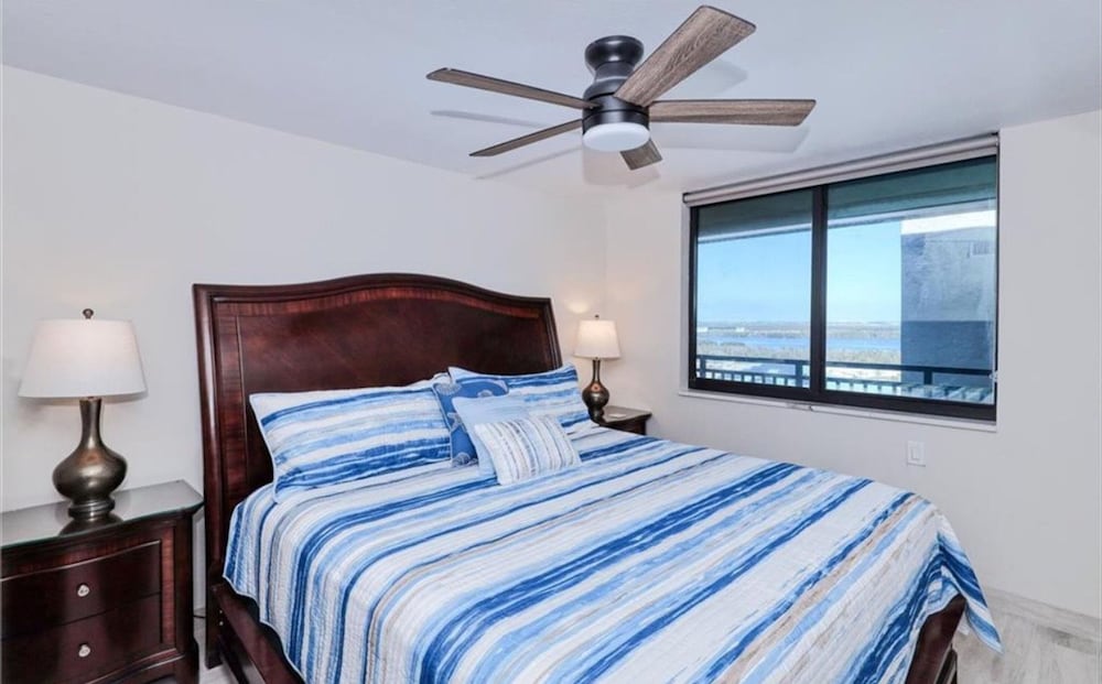 Caper Beach Club Penthouse 2
