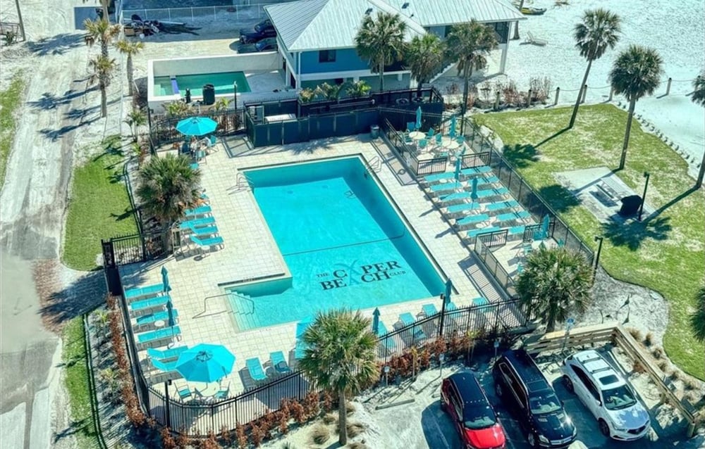 Caper Beach Club Penthouse 2