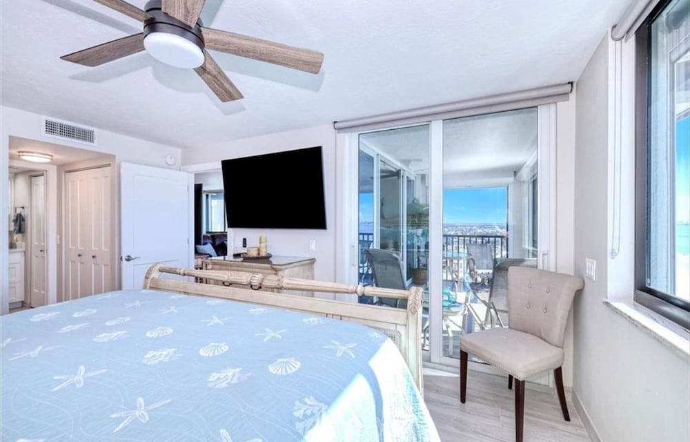 Caper Beach Club Penthouse 2