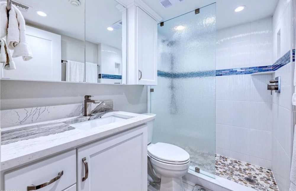 Caper Beach Club Penthouse 2
