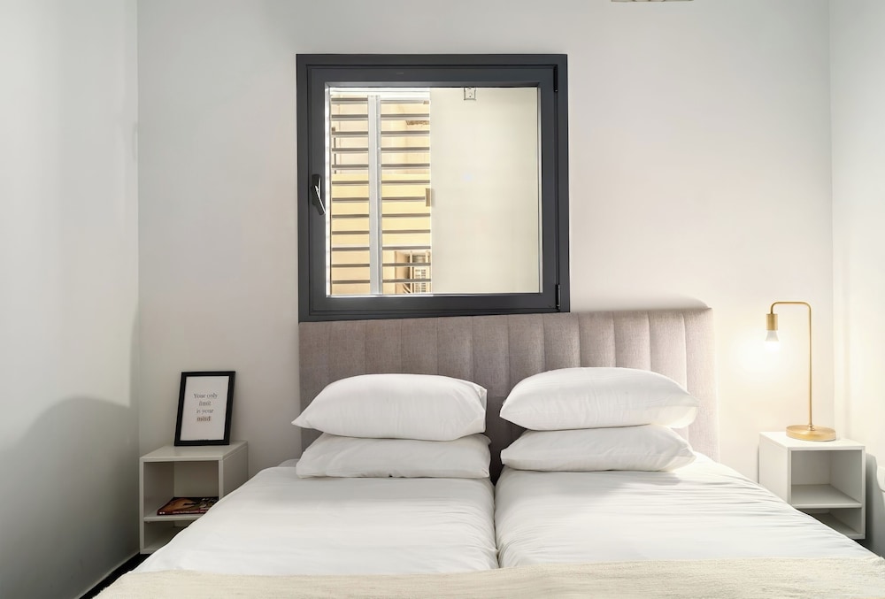 Allenby Urban Living Apartments by Sea N Rent