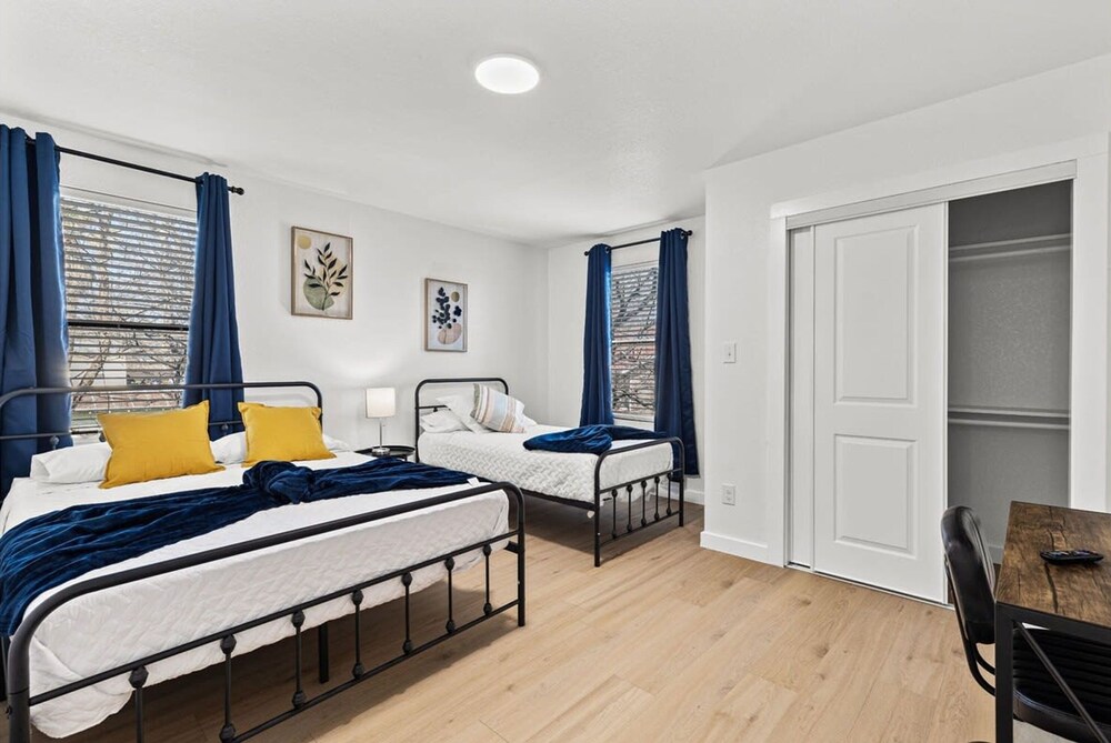 Brand New Relax at 3BR 2BA Apt Near City Center view 5