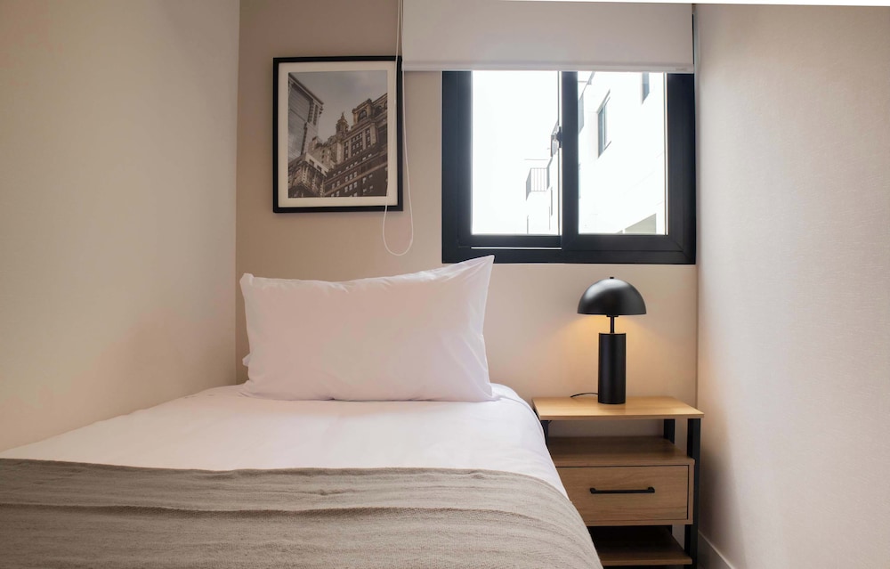 w Bright 2BR w Balconny in Miraflores
