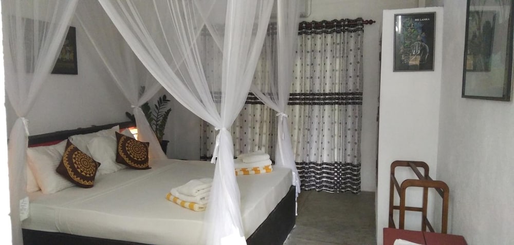 Sanjee'sHome & Lanka Ayurveda