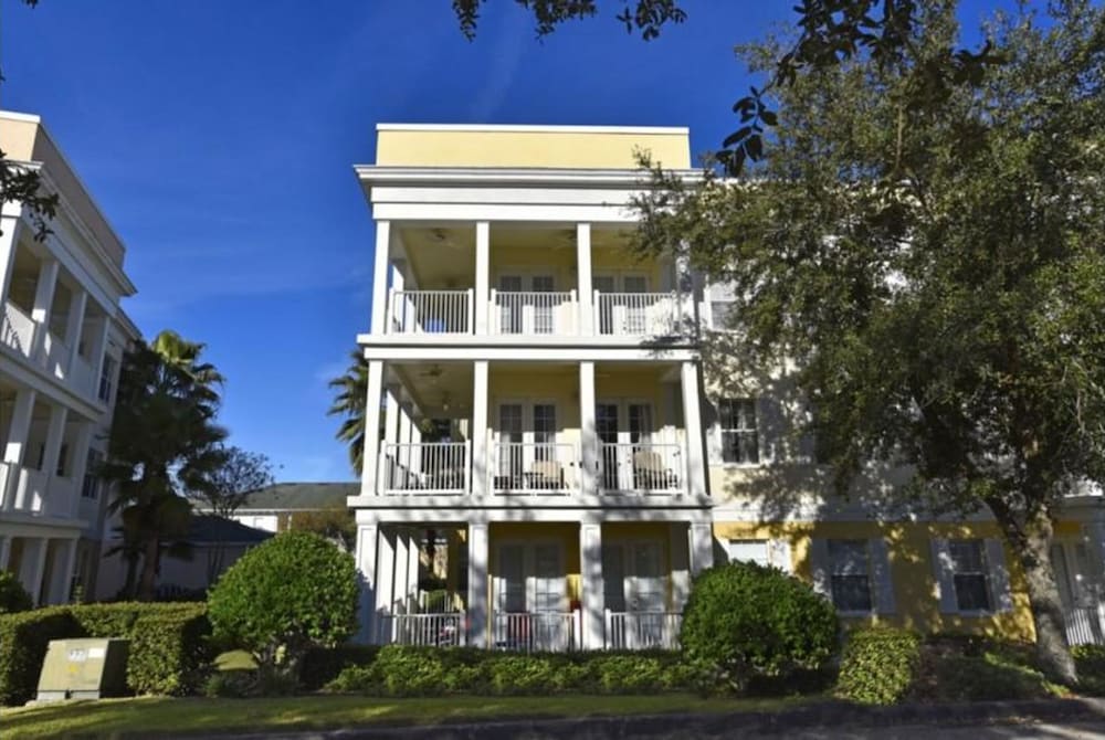 Reunion Resort Escape 3BR Balcony Near Disney