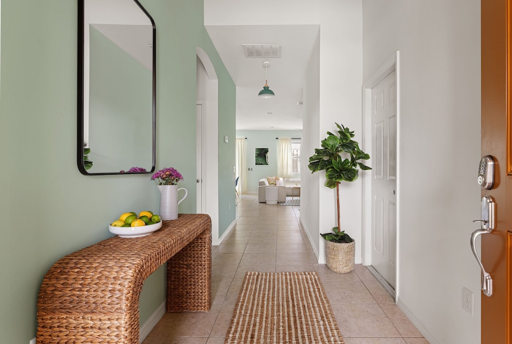 Broad Oak Stocked Solterra Retreat Pool Game Room 17 Guests Themed Rooms