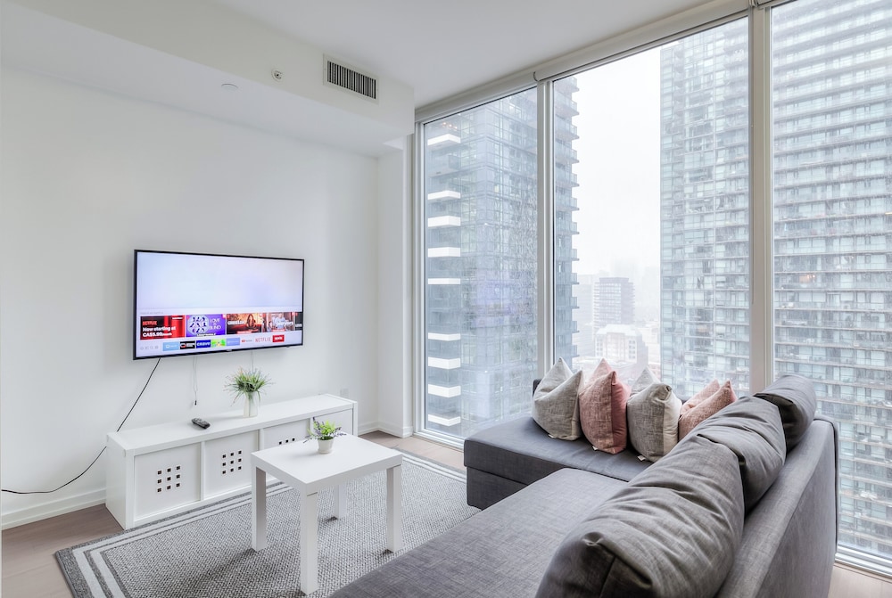 Fort York Suite