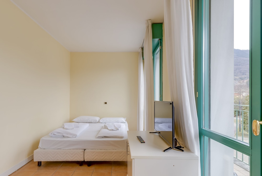 Porto Letizia P20 photo 2