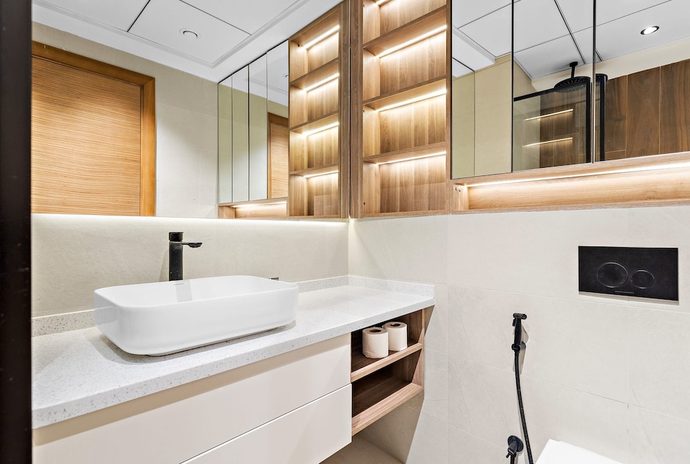 Chic Studio in Arjan With Pool Game Room and gym