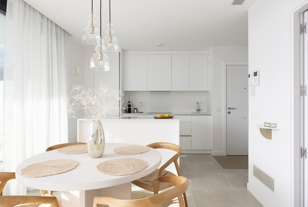 Stylish Luxury Suite With Terrace in Higueron